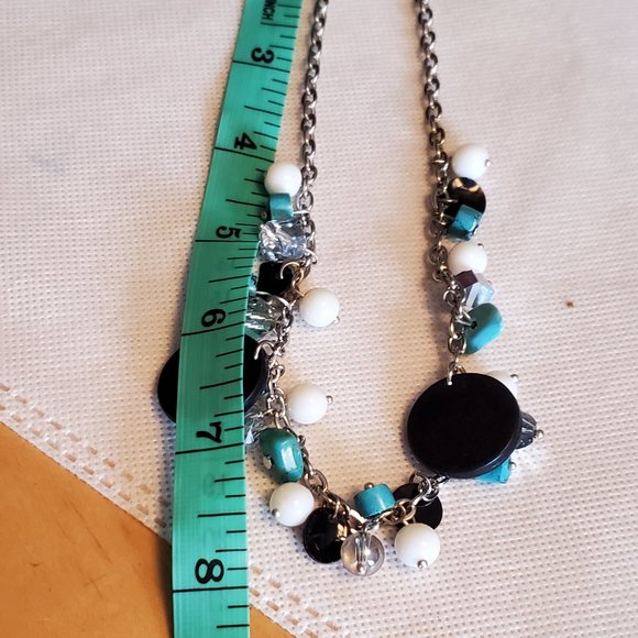 15" Silver Tone Collar Turquoise Chip Necklace - Picture 5 of 5